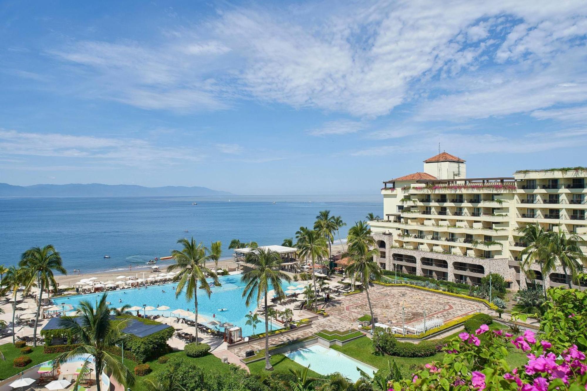 Marriott Puerto Vallarta Resort & Spa Exterior photo