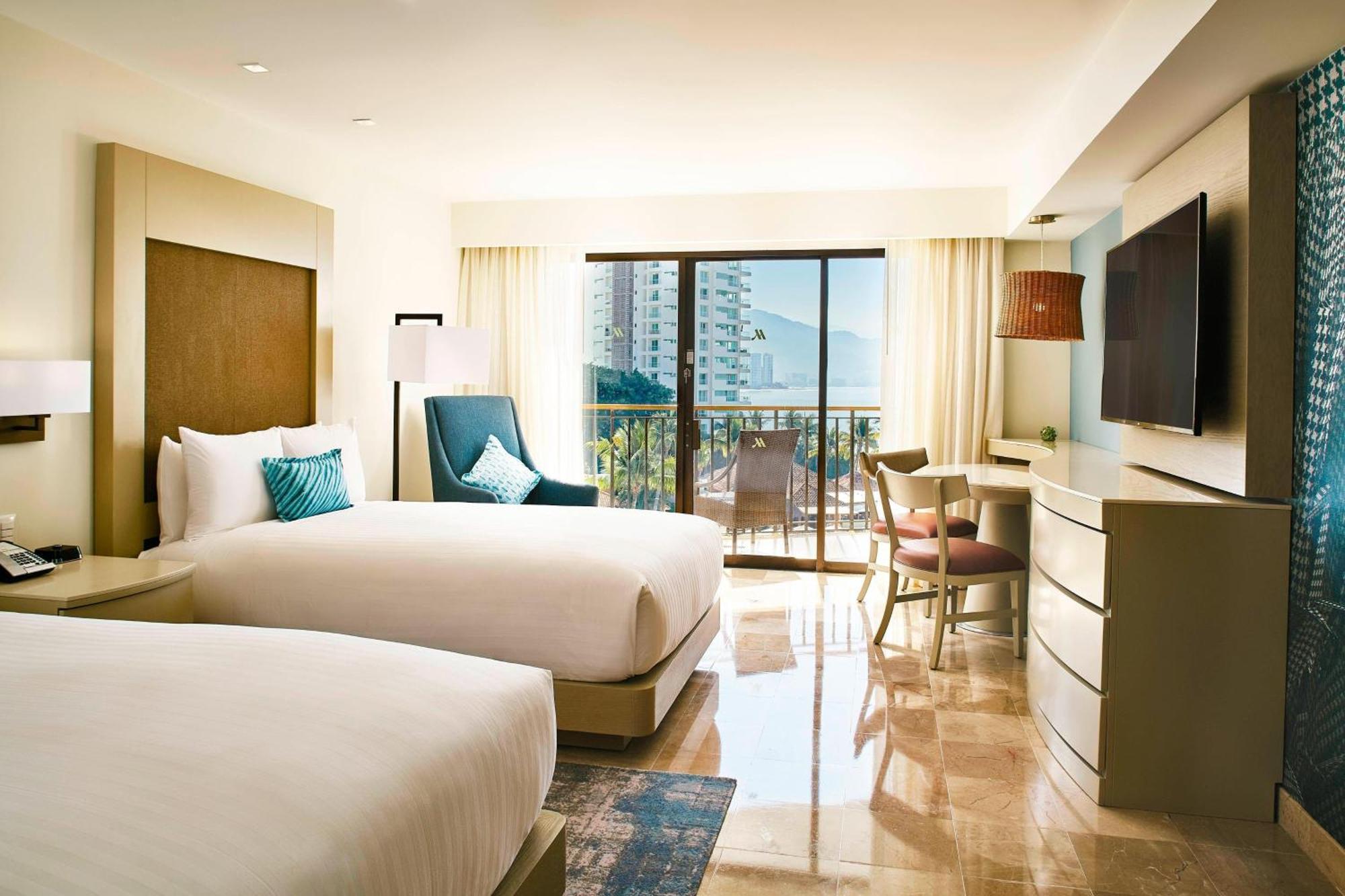 Marriott Puerto Vallarta Resort & Spa Exterior photo
